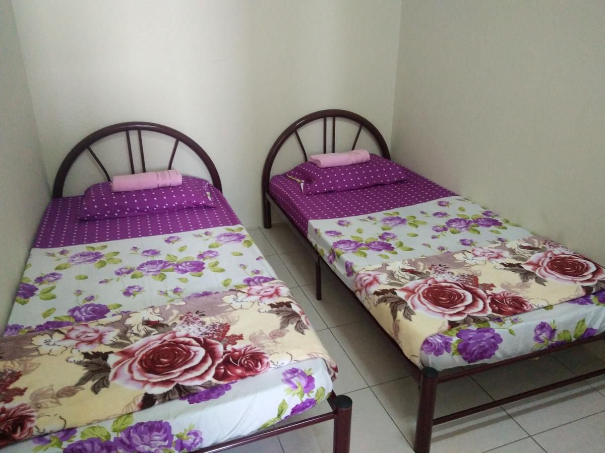 Sarinas Homestay Semporna Exterior foto